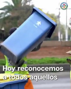 4.6K views · 547 reactions | Sin el gran equipo de Municipalidad de La Florida, el trabajo que hacemos en la comuna no sería posible. Este #DíaDelTrabajador quiero reconocer a todos los floridanos y floridanas que con esfuerzo y compromiso entregan cada día lo mejor de sí, para construir una mejor comuna y un mejor  | Rodolfo Carter | Facebook