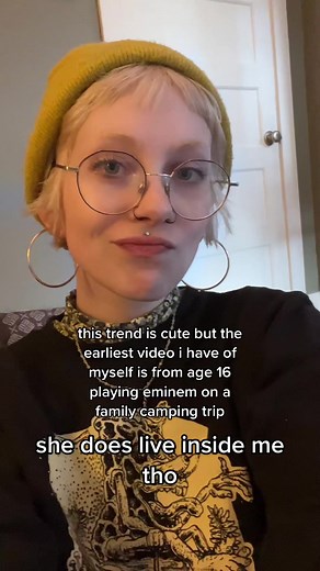 Reflecting on My Journey: A Trendy Moment