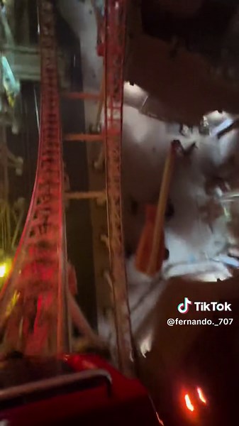 Incredicoaster Drop Angle - Roller Coaster with Music