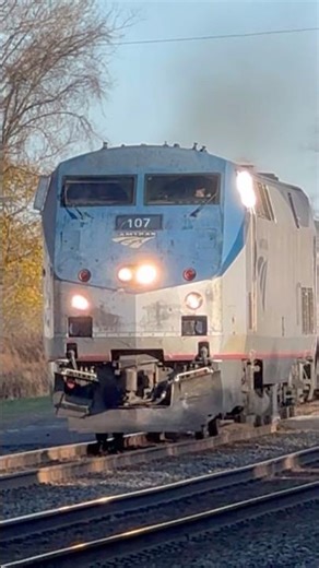 Amtrak 107 Leads Maple Leaf!