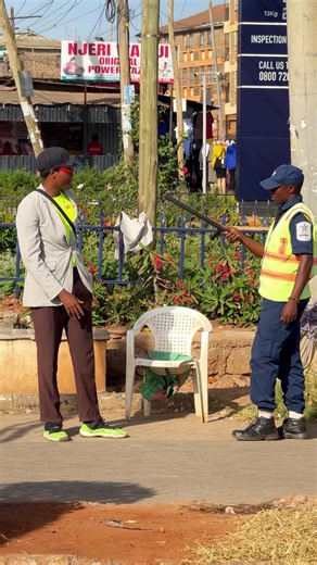 Aggressive greeting prank on strangers that will make you cry of laughter 😂🤭🚼 Wait for the end 🤭 #fy #fyp #blackmully #teammully🔥 DISCLIMER:-This video is edited for entertainment purposes only and not to hurt anyone so please take it as humor only.