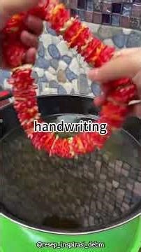 I left a hundred dollars tip by mistake at a diner the waitress quit her job #redditstories #reddit