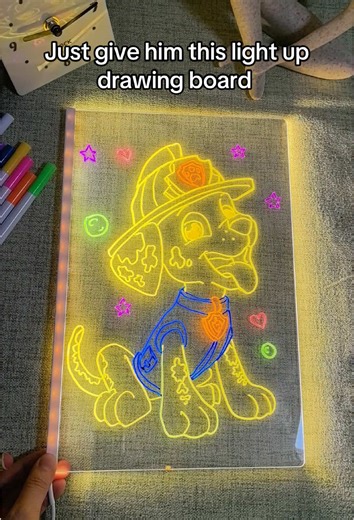 This is the best learning tool in 2025,every mother needs to give her child a school gift. 🎁 #christmas #christmasgiftideas #fyp #LEDdrawingboard #tiktokshopcybermonday