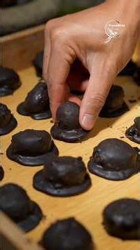 Romantic Village Cocoa Chocolate 🍫 Traditional Farm-to-Bar Chocolate Making Experience