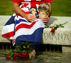 Princess Diana’s Althorp Grave Is Reportedly Empty, And Here’s Her Alleged Real Burial Site