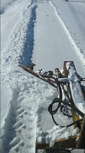 Plowing Snow With a John Deere 4430