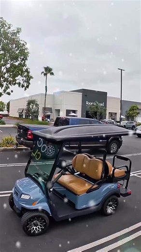 🔥 Meet the 2026 Club Car Onward — Elegance, Performance & American-Made Pride. 🇺🇸 This newly updated 4-passenger street-legal LSV delivers luxury, comfort, and cutting-edge tech your family will actually get excited about. ✨ And yes, we’re dropping major holiday specials across the entire showroom — including an exclusive $300 gift with every new in-stock golf cart or street-legal LSV purchase. But hurry — these offers are OC Monster Carts exclusives and won’t last long. Your local, family-ow