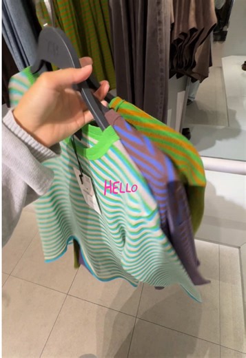 Belanja Seru dan Mencoba Sushi di Vlog Billa