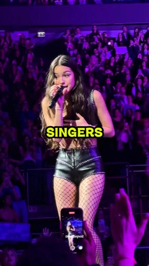 Why Singers Point The Mic To The Sky?