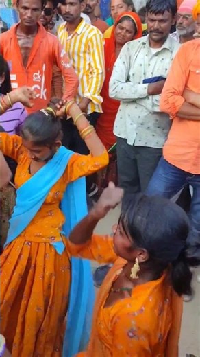 म्हारी मनीषा की यही पहचान गले में चुन्नी लाल राखे | MARI MANISHA KI YEHI PEHCHAN DANCE