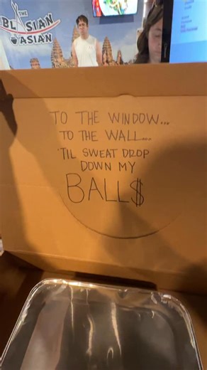 Roni’s Mac Bar™ on Instagram: "i give you…. poetic justice ✨ #foodie #serviceindustry #foodhack #serverlife #servertok"