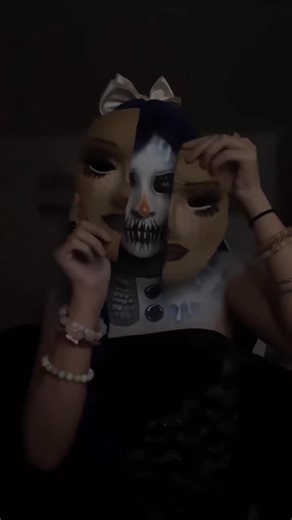 fake Halloween makeup tutorial 🤡 #halloween #makeuptutorial