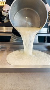 A candy made for football fans ⚽ | Rocks & Rolls Candy