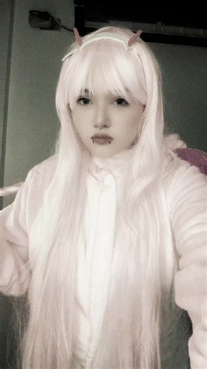 #cosplay #zerotwo #fangs #makeup #yumekokitsune