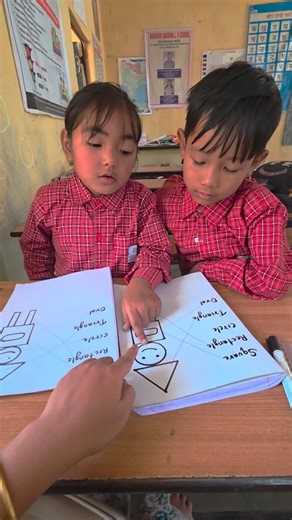 Asha Boro on Instagram: "Gwdan gwdan uniform ganna class khlmbai😍 Somaiswdgtho😘🥰 . . . . . . . #learningwithfun #learningshapes #mathmadefun #activefollowersシfypシ゚viralシalシ #viralvideos"