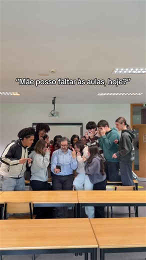 Na EPATV, não se falta às aulas! Nem mesmo os professores 🤭🤭 #epatv #ensinoprofissional #funny #trend #engracado