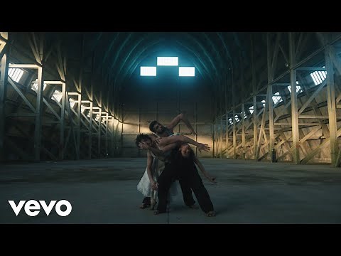 Mathilda - sauve-moi (Clip officiel)