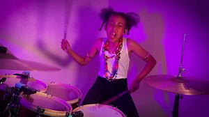 I discovered Linkin Park this week! So many great songs! So this is #numetal! I like the keyboards and the DJ scratching. #chesterbennington had such an incredible voice. He sang with real #power. Loving your work Rob Bourdon, Brad Delson, Joe Hahn, Dave Farrell, Mike Shinoda #linkinpark #linkinparkfans #metal #rock #heavymetal Thank you for supporting me Ludwig Drums Zildjian Company Vic Firth Roland #ludwig #ludwigdrums #zildjian #zildjianfamily #vicfirth #drum #drums #drumming #drummer #drumm