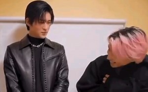 【mmsk/めめさく】meme你在看什么？让我看看