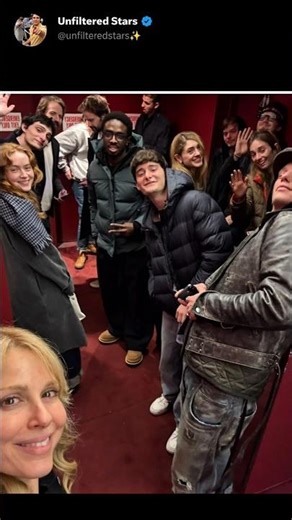 strange rthings Cast show up to watch the series Finale with together in theatre 🥹