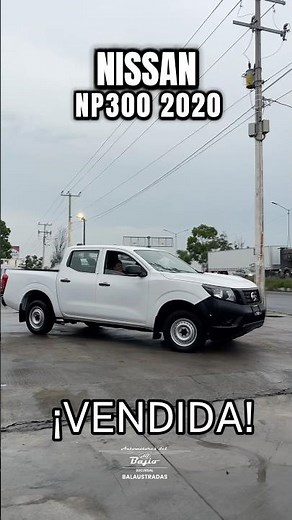 Nissan NP300 2020 con sus nuevos dueños ¡Gracias por confiar en nosotros! #np300 #seminuevos