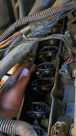 Fixing Lifter Noise in Chevy Trucks