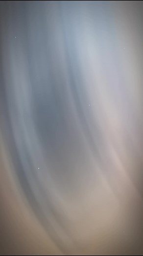 Selfie Tips: Capturing Perfect Mirror Moments