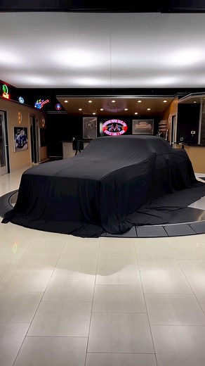 Christmas Gift 😍🎄 #AmericanMuscleCars | American Cars