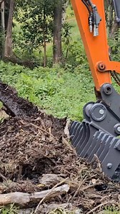 AR stick rakes are perfect for removing debris and flood cleanup🌀. Ranging from 1-30T, we have got your back this storm season⛈️. Website link in bio. #arequipment #earthmovingequipment #stickrakes #cyclonealfred #edits | AR Equipment