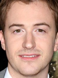 Joseph Mazzello