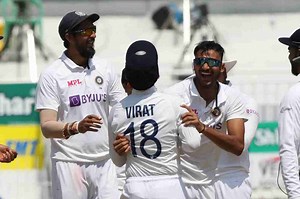 Axar Patel's impressive 5-wicket haul on Test debut