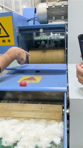 Conventional Bale opener Machine 👀 #yarn #carding | Textile IQ