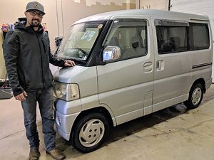 Mini-Mini-Minivan! 2001 Mitsubishi Townbox 4x4