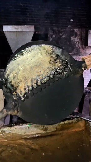 Amazing Recycling Process | Waste Plastic to Green Pallet