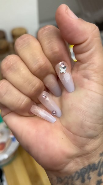 Cheap nails 🤢❌ how much do you think they cost me? 😅