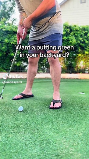 How to Create a Backyard Putting Green