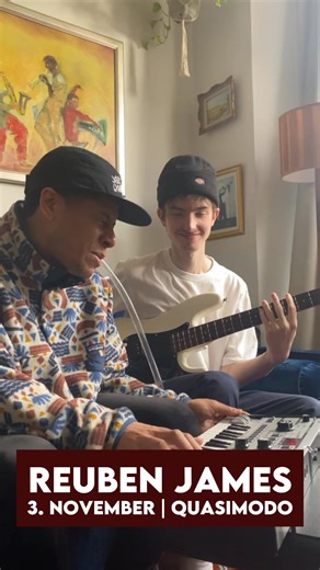 REUBEN JAMES verbindet Jazz, Soul und modernen Pop zu einem Sound, der weltweit Millionen begeistert. Ein Ausnahmemusiker, der mit Größen wie Herbie Hancock, Sam Smith und Stormzy arbeitet und live seine ganze Klasse zeigt. | Loft Concerts