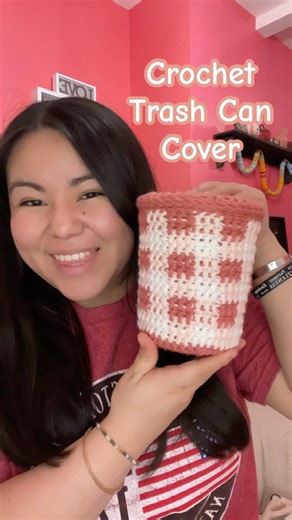 Probably should have used a slightly darker light pink... 😂 #crochet