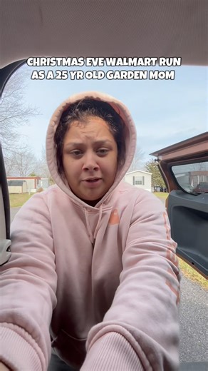 LISSS 🧜🏼‍♀️💕 on Instagram: "Yall know I’m a hot mess but we still gettin it doneee 😮‍💨 #explorepage✨ #lissdabaddest #gardenmom #momcreator #viral"