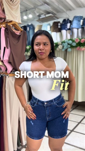 Chic Short Mom Fit Fashion