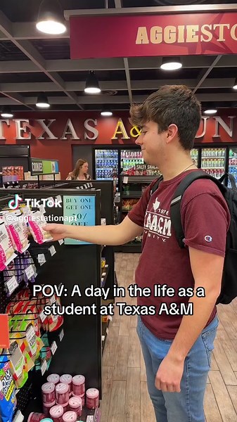 A day in the life of a Texas A&M college student!✨📚✏️ #acchousingera #tamu #Gigem #aggie #dayinthelife #fypシ