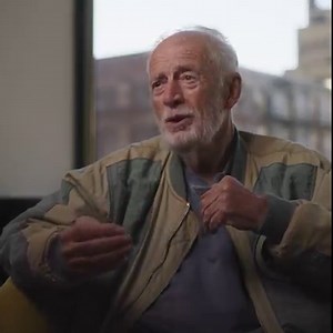 Congratulations to legendary Island Records founder; Chris Blackwell, who has won Sweden’s prestigious Polar Music Prize. 💛🎖 🌴 ‘Chris Blackwell has had a huge influence on the world of music and we are delighted to be able to celebrate this’ - Marie Ledin Previous recipients include Sir Paul McCartney, Stevie Wonder & Patti Smith. | Island Records UK