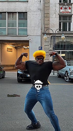 Johnny Bravo Built Different 🥶 #bodybuilding #gymmotivation #viralshorts