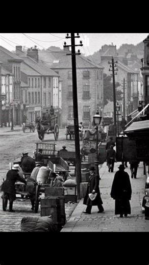 Main Street Longford town 1901 Longford (Irish: An Longfort) is the county town of County Longford in Ireland. It had a population of 10,952 at the 2022 census.It is the biggest town in the county and about one third of the county's population lives there. Longford lies at the meeting of Ireland's N4 and N5 roads, which means that traffic travelling between Dublin and County Mayo, or north County Roscommon passes around the town. Longford railway station, on the Dublin-Sligo line, is used heavil