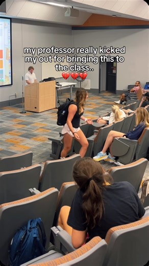 SyncBook📝 on Instagram: "Upgrade Your Note-taking Game! 📝💻 Say goodbye to cluttered notebooks and hello to a smarter way of organizing your thoughts! 🤯 ✍️ Sync seamlessly ✍️ digitalize handwriting ✍️ Record audio notes ✍️ Organize with tags, folders, and more! Take your productivity to the next level with SyncBook! 🚀 #Uni #notetaking"