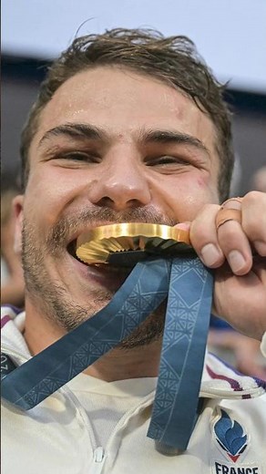 France has had practice at celebrations 🥇🙌 #RugbySevens #Paris2024 #Shorts