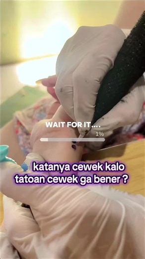 Understanding Korean Mini Tattoos for Expression