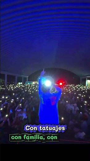 Santa Fe Klan en vivo 🔥 SOY MEXICANO 💀 momento inesperado | Fuego del Barrio 🇲🇽 #concert #piticlive