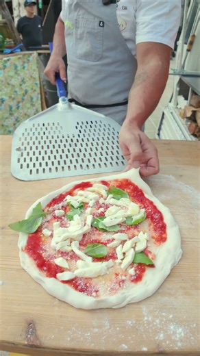 Pizza tutoria in few sec ‪@KyleIstook‬