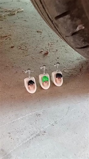 Burned Urinal Skibidi Toilet Minifigures